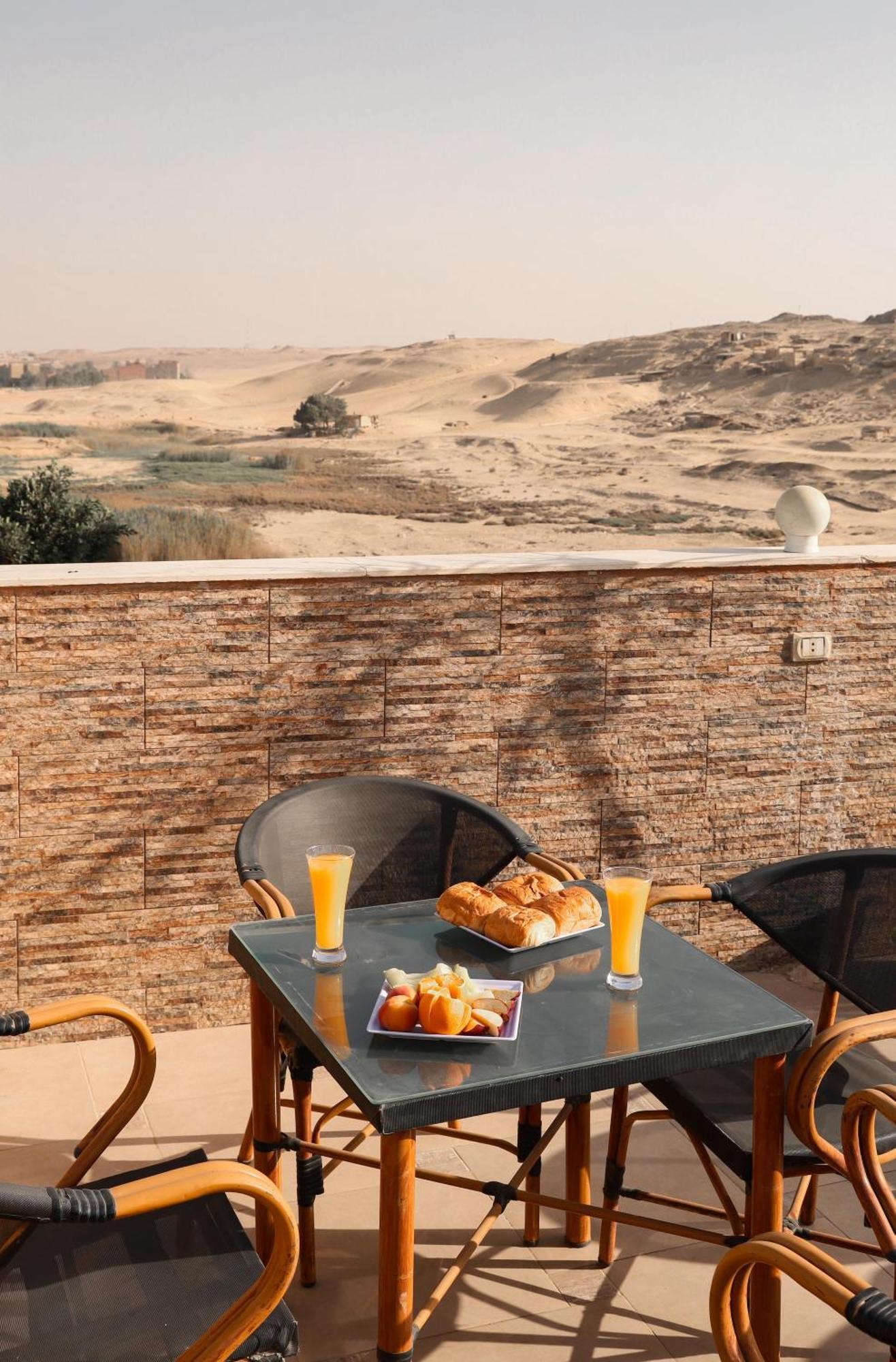 Hotel Royal Scarab Pyramids View Caïro