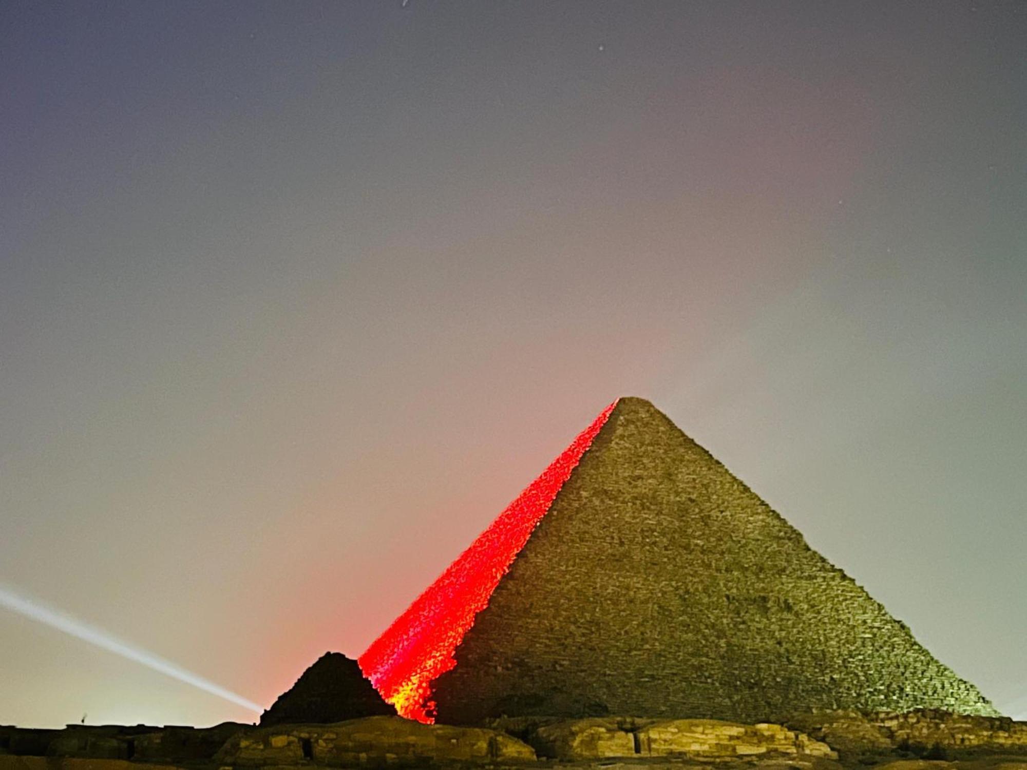 Royal Scarab Pyramids View Hotel